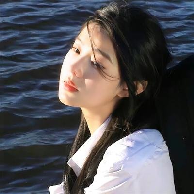 色彩直冲而上